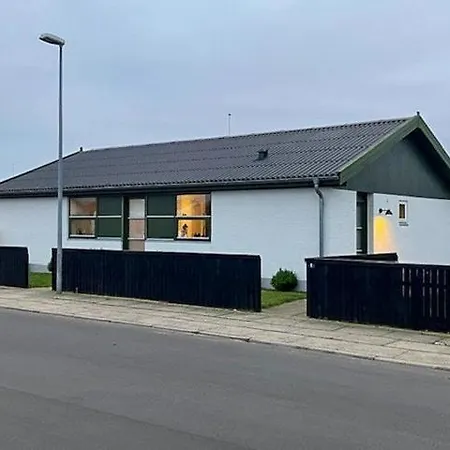 House Between Skagen's Coasts And High Street Vakantiehuis Skagen